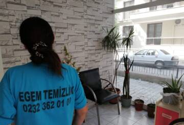 Gündelik Bayan Temizlikçi